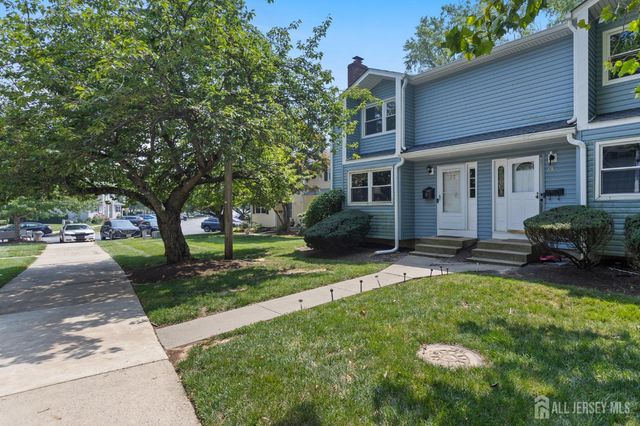 27 davids Court, South Brunswick, NJ 08810