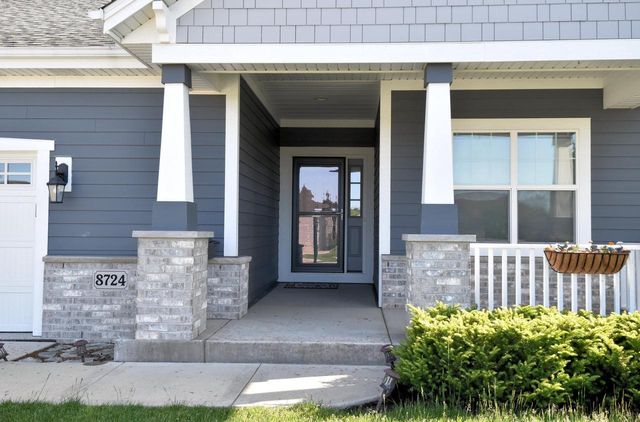 8724 Shady Oak TRAIL, Mount Pleasant, WI 53406