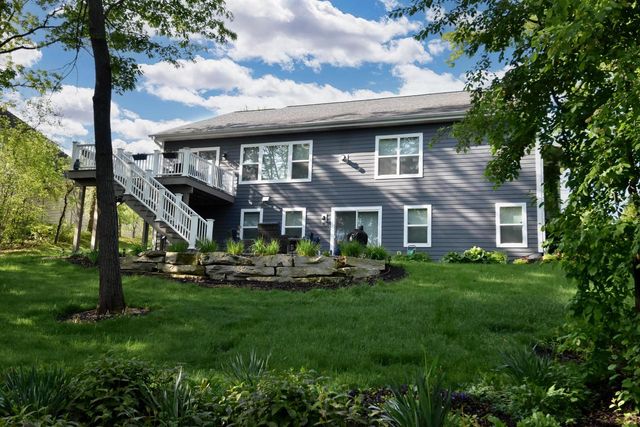 8724 Shady Oak TRAIL, Mount Pleasant, WI 53406