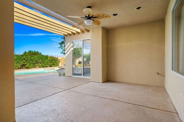 20 Tucson Circle, Palm Desert, CA 92211