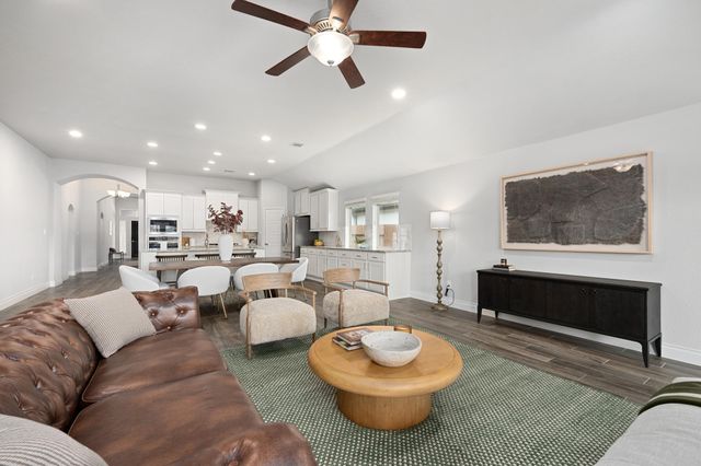 321 La Grotta LN, Georgetown, TX 78628