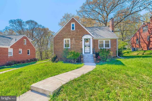 9110 AUTOVILLE DR, College Park, MD 20740