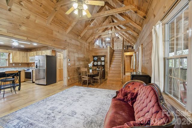 1 Locust Avenue, Asheville, NC 28804