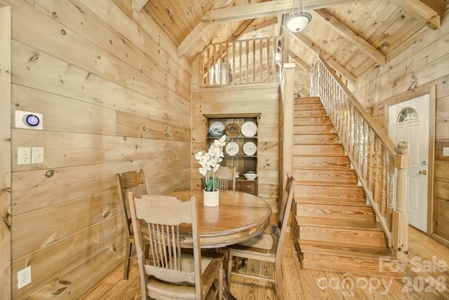 1 Locust Avenue, Asheville, NC 28804