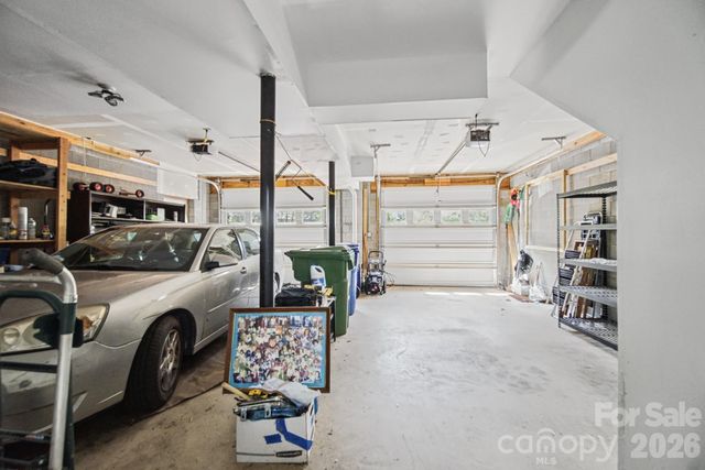 1 Locust Avenue, Asheville, NC 28804