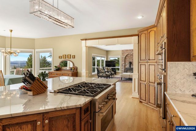 11825 NE Lauren Ln, Newberg, OR 97132