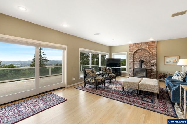11825 NE Lauren Ln, Newberg, OR 97132