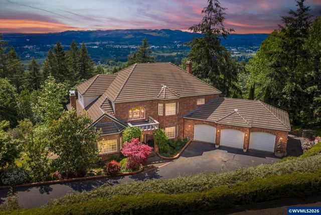 11825 NE Lauren Ln, Newberg, OR 97132