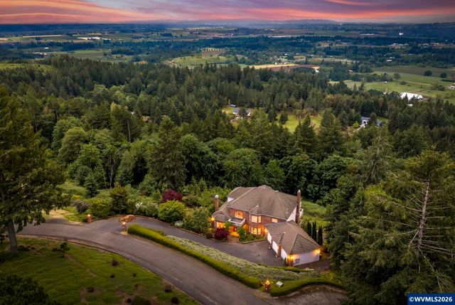 11825 NE Lauren Ln, Newberg, OR 97132