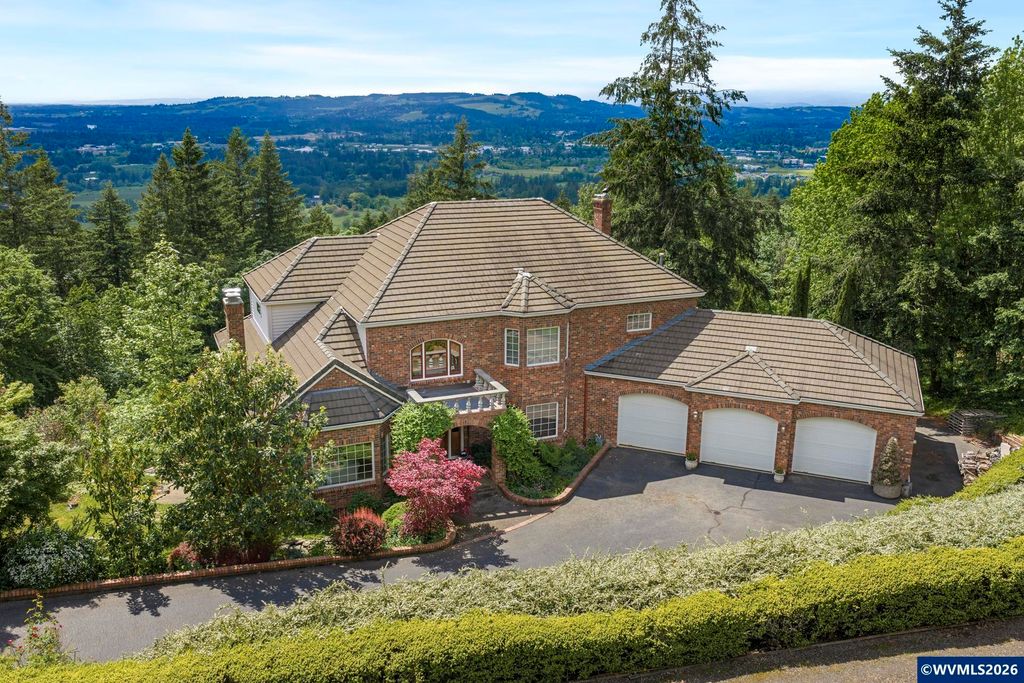 11825 NE Lauren Ln, Newberg, OR 97132