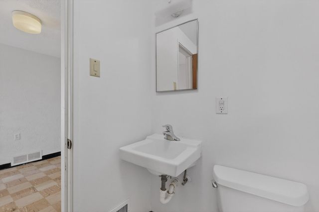 4802 Constitution Avenue NE, Albuquerque, NM 87110