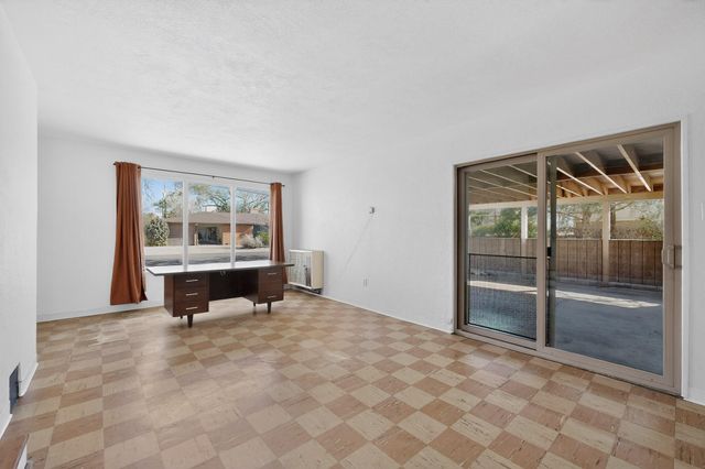 4802 Constitution Avenue NE, Albuquerque, NM 87110