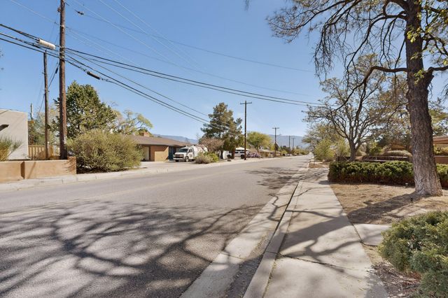 4802 Constitution Avenue NE, Albuquerque, NM 87110