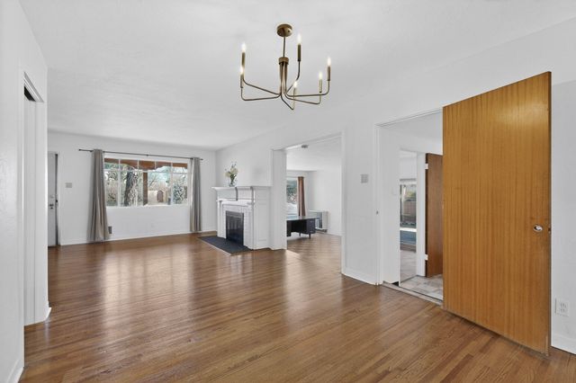 4802 Constitution Avenue NE, Albuquerque, NM 87110