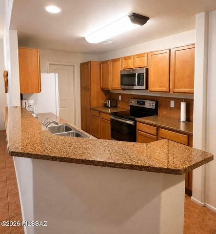 2018 E River Rd Unit 102, Tucson, AZ 85718
