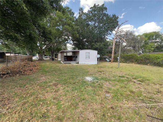 3535 ISLAND OAKS N, Lakeland, FL 33805