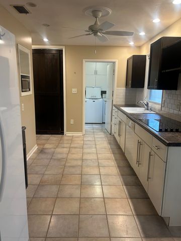 7585 Skipper Lane, Tallahassee, FL 32317