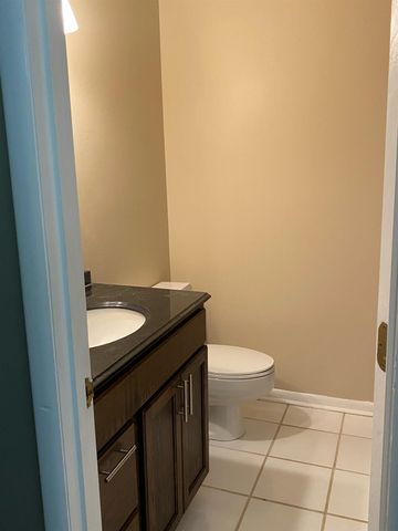 7585 Skipper Lane, Tallahassee, FL 32317