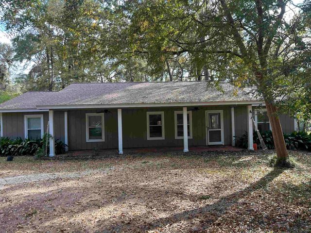 7585 Skipper Lane, Tallahassee, FL 32317
