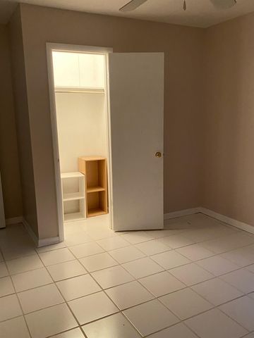 7585 Skipper Lane, Tallahassee, FL 32317