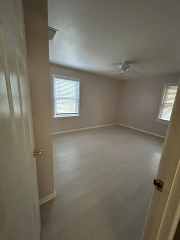 7585 Skipper Lane, Tallahassee, FL 32317