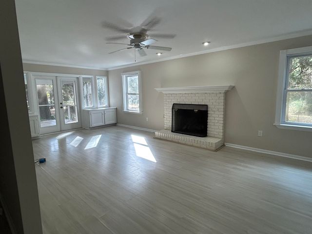 7585 Skipper Lane, Tallahassee, FL 32317