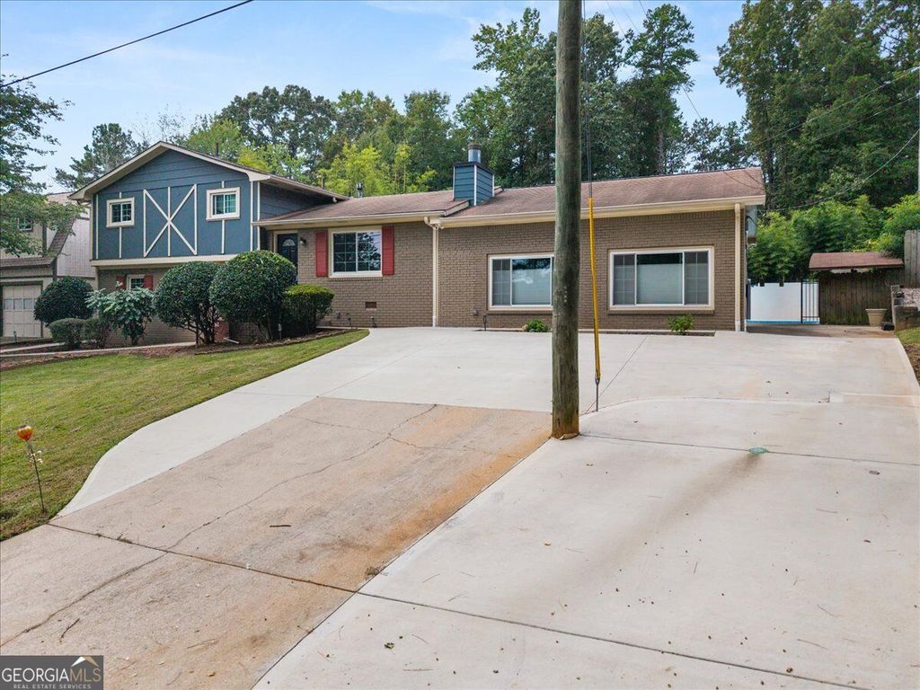 6054 Dogwood Circle, Buford, GA 30518 — photo 4