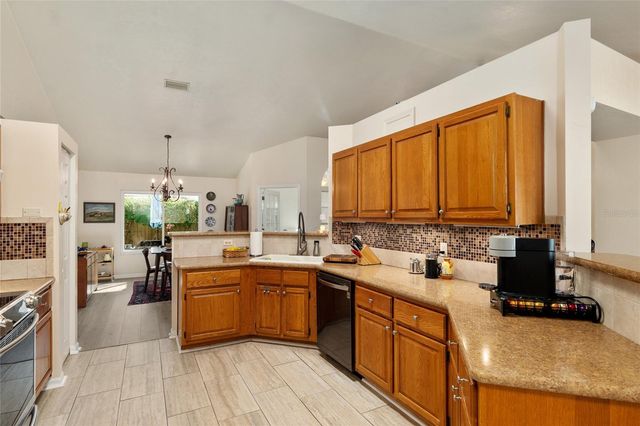 2333 NW 41ST AVENUE, Gainesville, FL 32605