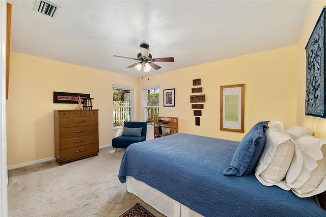 2333 NW 41ST AVENUE, Gainesville, FL 32605
