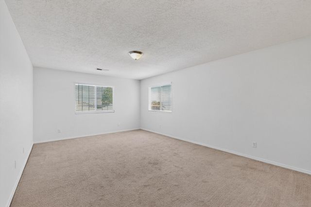 10224 CRISTALINO Road SW, Albuquerque, NM 87121