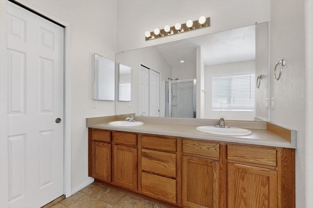 10224 CRISTALINO Road SW, Albuquerque, NM 87121