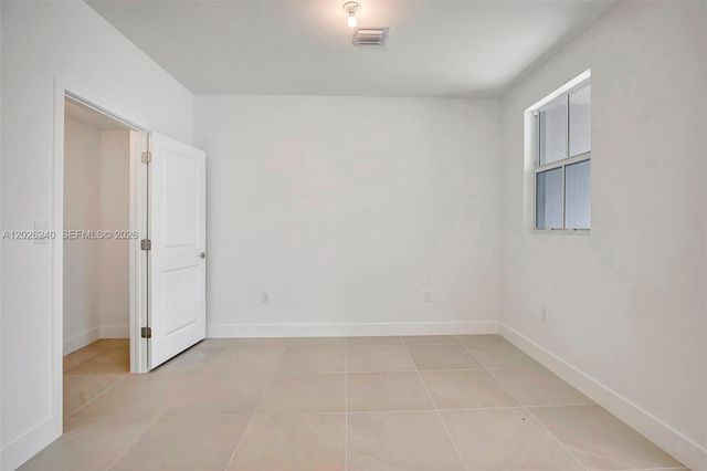 129 SW 171st Way, Pembroke Pines, FL 33027