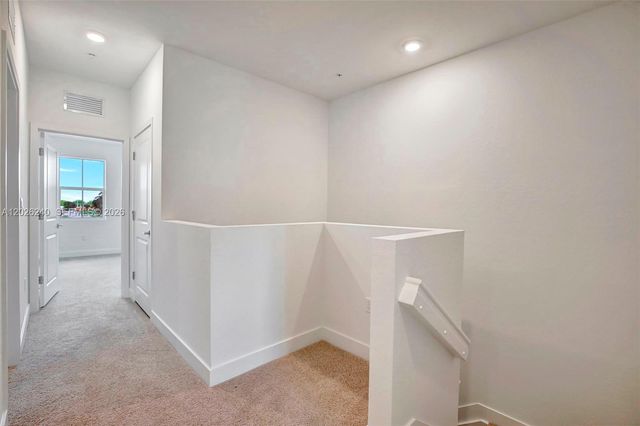129 SW 171st Way, Pembroke Pines, FL 33027