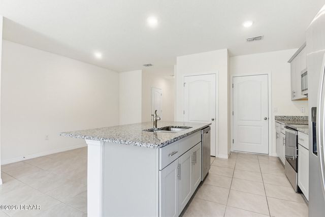 64 Bella Oaks Drive, Port Orange, FL 32129