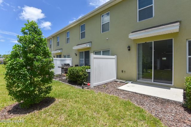 64 Bella Oaks Drive, Port Orange, FL 32129