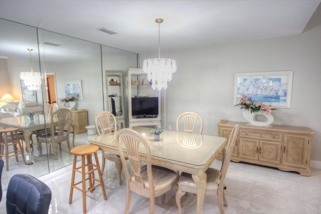 270 Bella Vista Court N 70, Jupiter, FL 33477