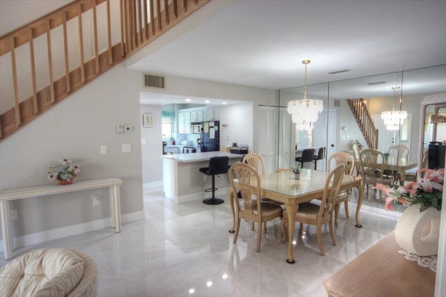 270 Bella Vista Court N 70, Jupiter, FL 33477