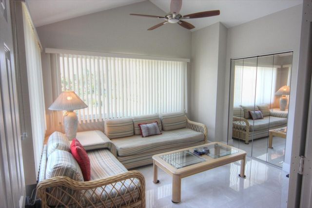 270 Bella Vista Court N 70, Jupiter, FL 33477