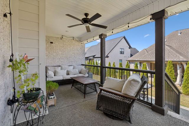 1017 Jackston Mack Way, Gallatin, TN 37066