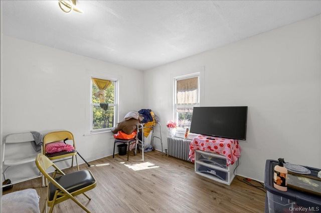 67 Main Street, Bloomingburg, NY 12721