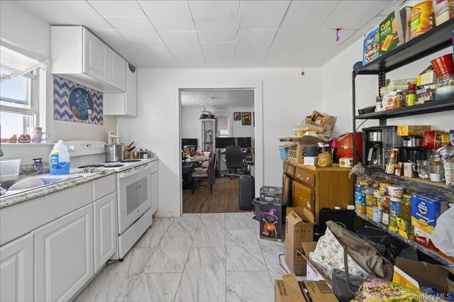 67 Main Street, Bloomingburg, NY 12721