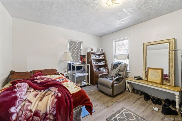 67 Main Street, Bloomingburg, NY 12721