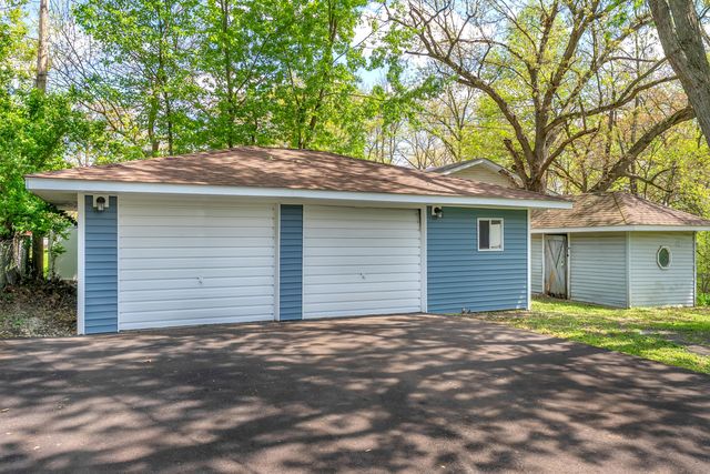 922 Hayes Street, Crown Point, IN 46307