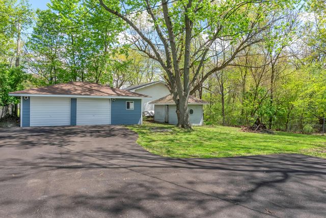 922 Hayes Street, Crown Point, IN 46307