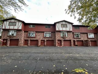 207K Pleasant Valley Rd, Hempfield Twp, PA 15644