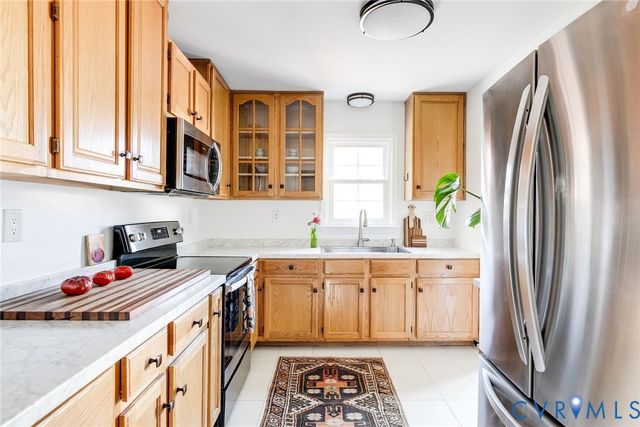 1807 Powhatan St, Richmond, VA 23220