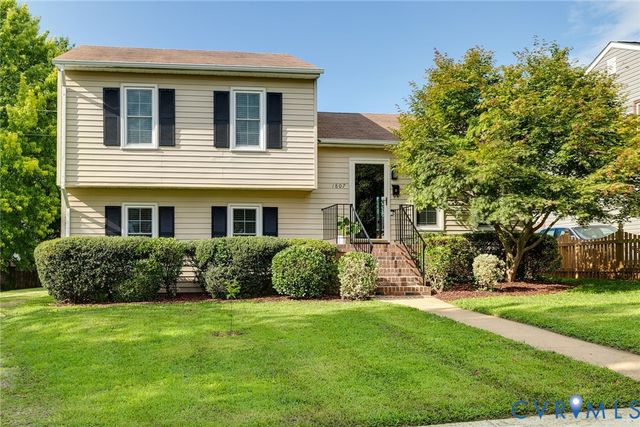 1807 Powhatan St, Richmond, VA 23220
