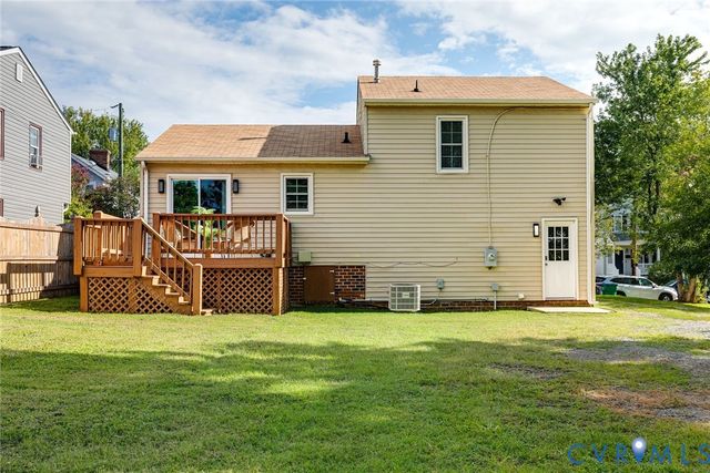 1807 Powhatan St, Richmond, VA 23220