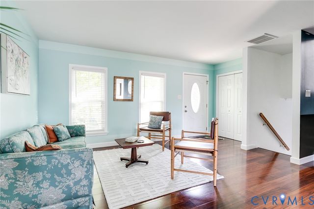 1807 Powhatan St, Richmond, VA 23220