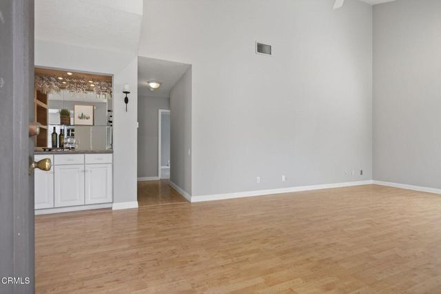 25702 Vista Fairways Drive, Valencia, CA 91355